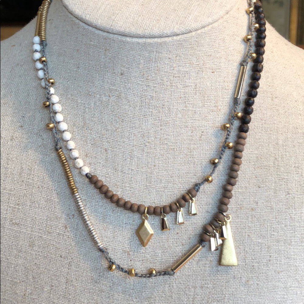 Reina Necklace